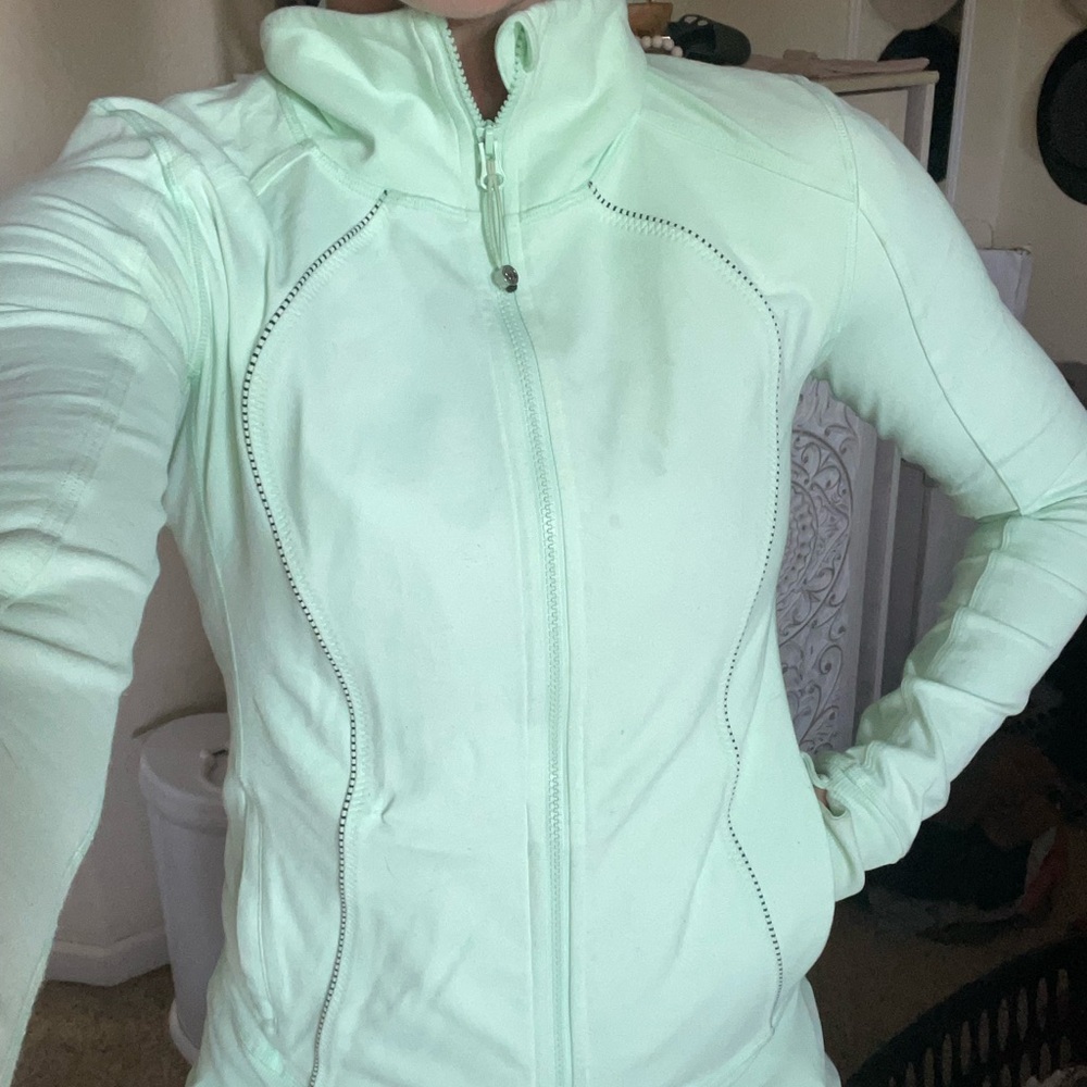 Lululemon Full Zip Jacket (Mint) Size 8-10